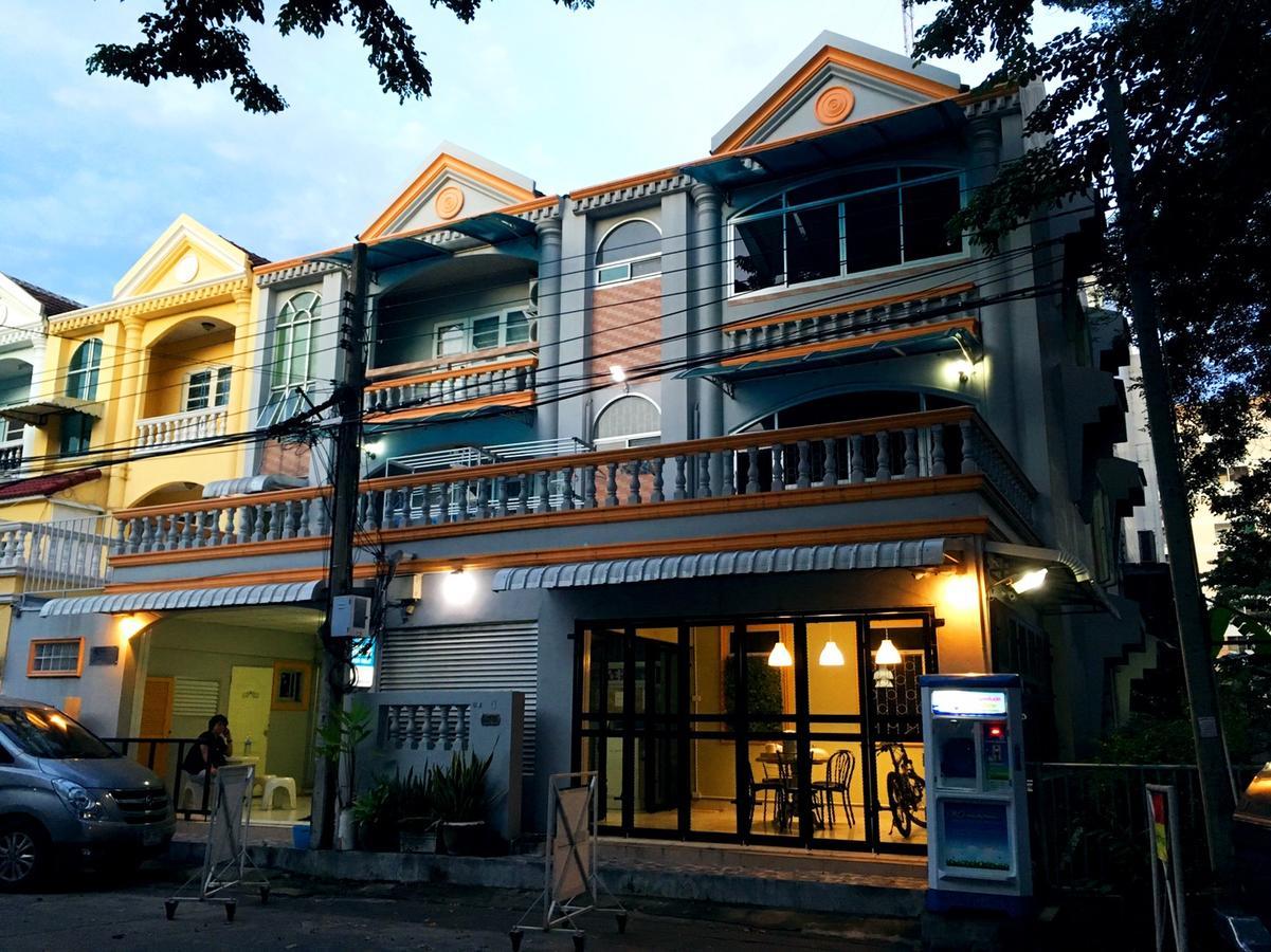 Park Avenue@Huamark Bangkok Exterior photo